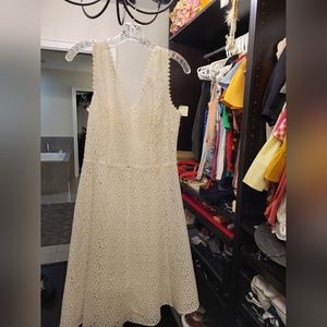 Perfect dress for summer BBQ or wedding shower